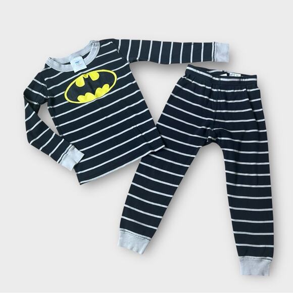 Hanna Andersson Organic Batman Striped Kids Pajamas 4 - Picture 1 of 5